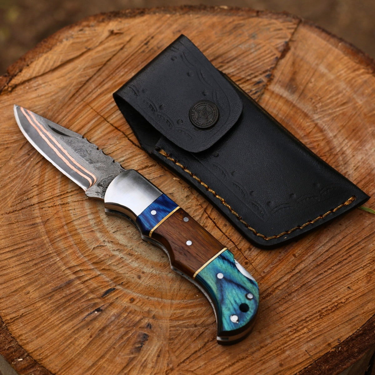 Copper Damascus Folding Knife – Pakka Wood & Rosewood Handle with Leather Sheath