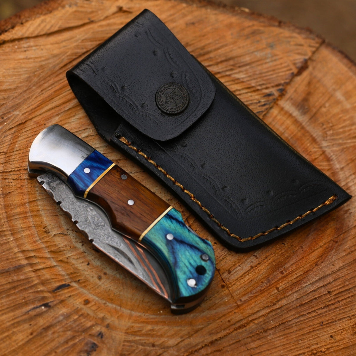 Copper Damascus Folding Knife – Pakka Wood & Rosewood Handle with Leather Sheath